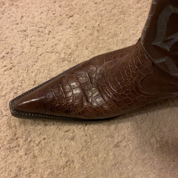 Western Boots - Picture 3 of 4